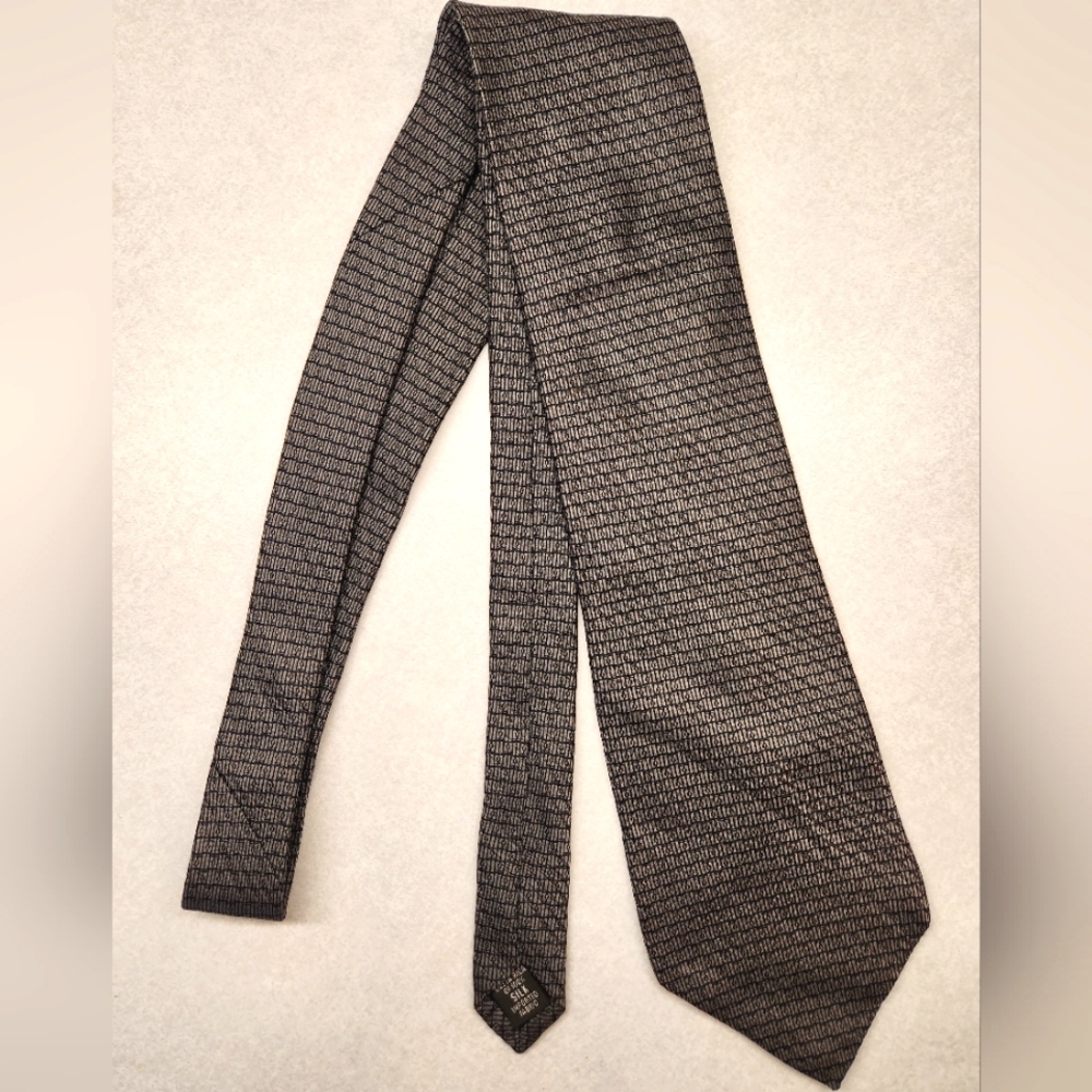 100% silk DKNY Tie
